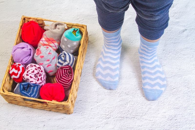 Buying the best baby socks that stay on will relieve you of the trouble of sock hunting